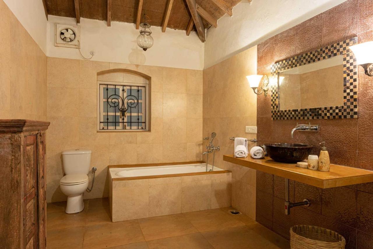Stayvista At Terra Rosa - Pet Friendly Villa Goltim ภายนอก รูปภาพ